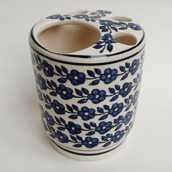 Hast Crafts Handpainted Ceramic Bathroom Set (4 pc), White&Blue